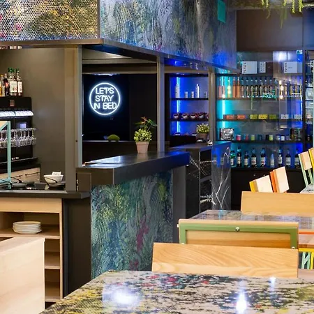 Отель Ekho Hotel Grenoble Nord Saint Egreve
