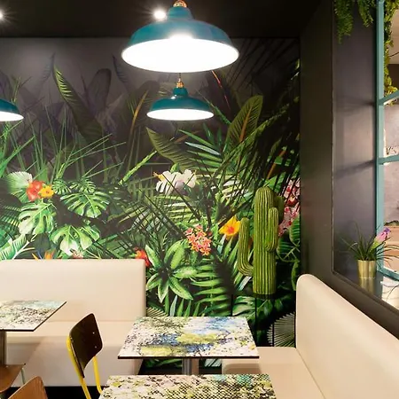Ekho Hotel Grenoble Nord Saint Egreve 2* Сент-Эгрев