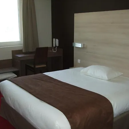 Отель Ekho Hotel Grenoble Nord Saint Egreve 2*