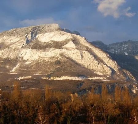 Ekho Grenoble Nord Egrève Hotel