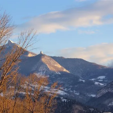 Отель Ekho Hotel Grenoble Nord Saint Egreve