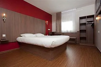 Отель Ekho Hotel Grenoble Nord Saint Egreve Сент-Эгрев