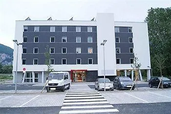 Отель Ekho Hotel Grenoble Nord Saint Egreve 2*